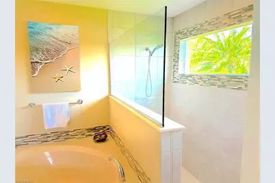 2026 Terrazzo Ln, Naples, FL 34104 - Photo 15