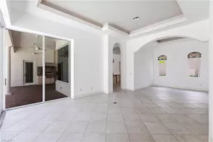 8886 Shenendoah Cir, Naples, FL 34113 - Photo 5
