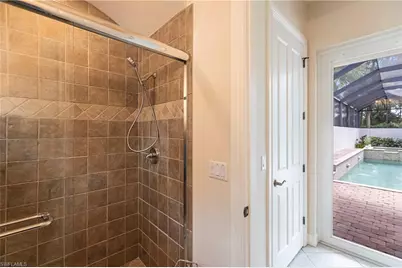 8886 Shenendoah Cir, Naples, FL 34113 - Photo 23