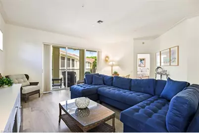 600 L Ambiance Cir #6, Naples, FL 34108 - Photo 3