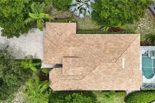 9827 Colonial Walk N, Estero, FL 33928 - Photo 37