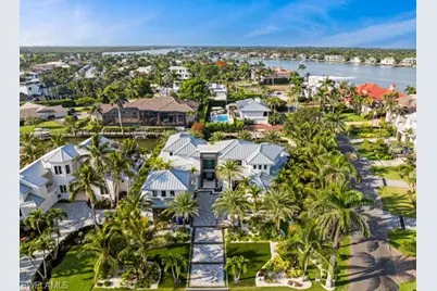 2201 Shad Ct, Naples, FL 34102 - Photo 23