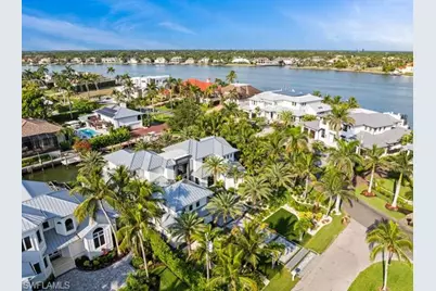 2201 Shad Ct, Naples, FL 34102 - Photo 25