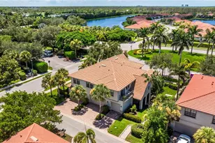 1359 Artesia Dr E, Naples, FL 34113 - Photo 41