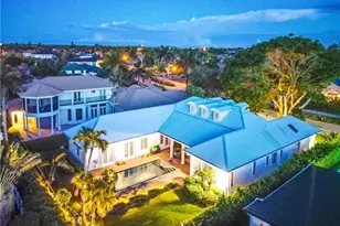 505 Harbour Dr, Naples, FL 34103 - Photo 1