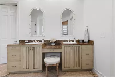 505 Harbour Dr, Naples, FL 34103 - Photo 25