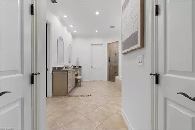 505 Harbour Dr, Naples, FL 34103 - Photo 23