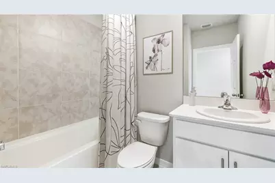 631 Tropicana Pkwy E, Cape Coral, FL 33909 - Photo 11