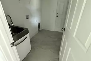 2618 54th St SW, Lehigh Acres, FL 33976 - Photo 7