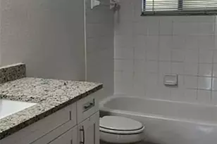 8304 Key Royal Cir, Naples, FL 34119 - Photo 9