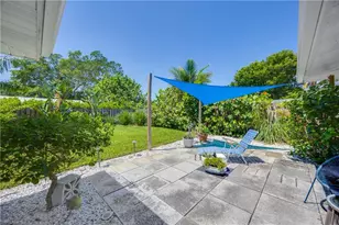 1304 Milano Dr, Naples, FL 34103 - Photo 21