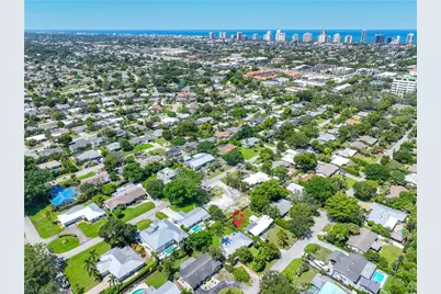 1304 Milano Dr, Naples, FL 34103 - Photo 31