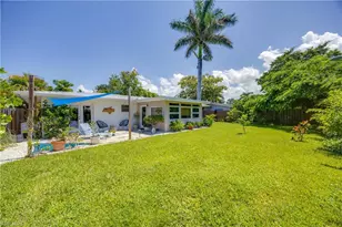 1304 Milano Dr, Naples, FL 34103 - Photo 23