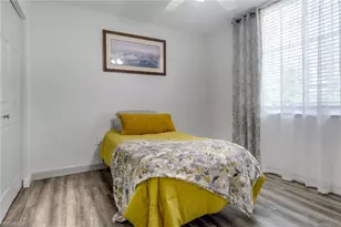 1160 Wildwood Lakes Blvd, Naples, FL 34104 - Photo 11