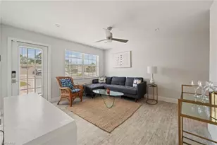 545 102nd Ave N, Naples, FL 34108 - Photo 3