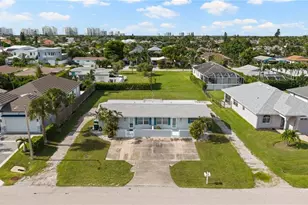 545 102nd Ave N, Naples, FL 34108 - Photo 1