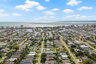 545 102nd Ave N, Naples, FL 34108 - Photo 23