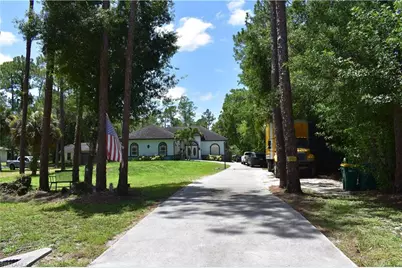 3670 8th Ave SE, Naples, FL 34117 - Photo 3