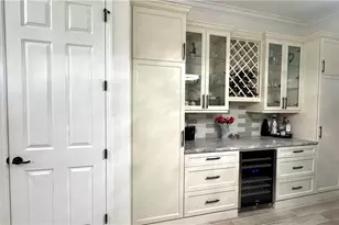 28004 Kerry Ct, Bonita Springs, FL 34135 - Photo 9