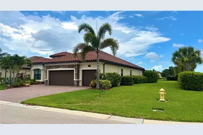 28004 Kerry Ct, Bonita Springs, FL 34135 - Photo 3