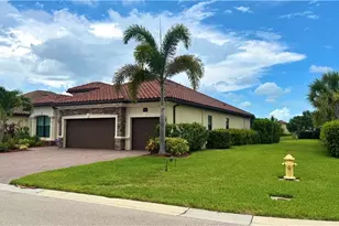 28004 Kerry Ct, Bonita Springs, FL 34135 - Photo 3