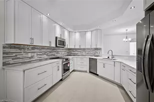 7056 Pelican Bay Blvd, Naples, FL 34108 - Photo 11