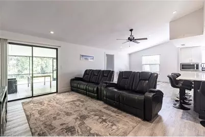 2345 Outrigger Ln, Naples, FL 34104 - Photo 5