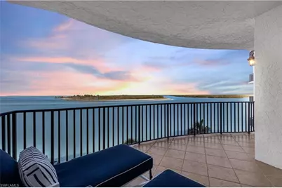 700 La Peninsula Blvd #404, Naples, FL 34113 - Photo 1