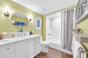 6585 Nicholas Blvd, Naples, FL 34108 - Photo 11