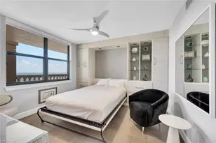 6585 Nicholas Blvd, Naples, FL 34108 - Photo 9