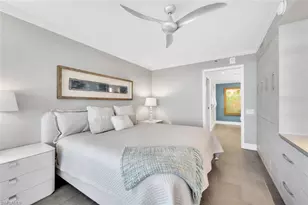 6585 Nicholas Blvd, Naples, FL 34108 - Photo 7