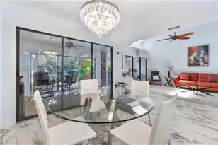 4018 Crayton Rd, Naples, FL 34103 - Photo 5