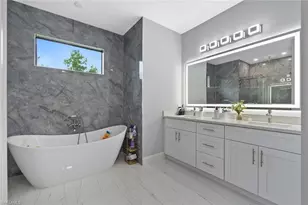 4773 8th Ave SE, Naples, FL 34117 - Photo 7