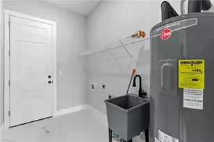 303 NW 26th Ave, Cape Coral, FL 33993 - Photo 35