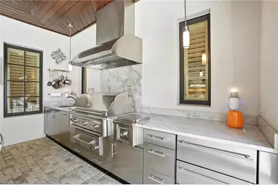 2892 Tiburon Blvd E, Naples, FL 34109 - Photo 37