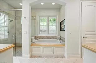2892 Tiburon Blvd E, Naples, FL 34109 - Photo 25