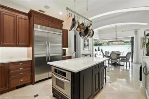 2892 Tiburon Blvd E, Naples, FL 34109 - Photo 11