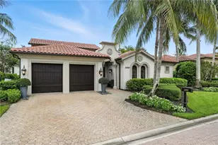 2892 Tiburon Blvd E, Naples, FL 34109 - Photo 3