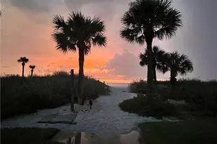 20 Seagate Dr, Naples, FL 34103 - Photo 45