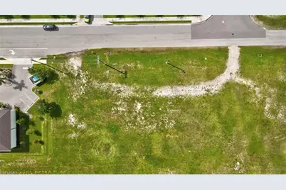 1429 Ceitus Ter, Cape Coral, FL 33991 - Photo 7