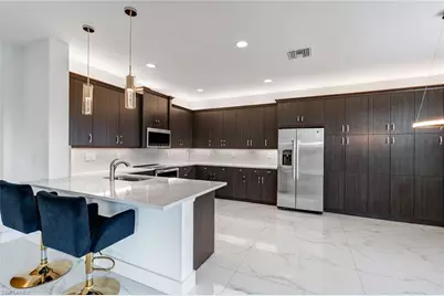 11604 Meadowrun Cir, Fort Myers, FL 33913 - Photo 13