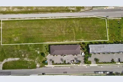 1434 SW 4th Ter, Cape Coral, FL 33991 - Photo 5