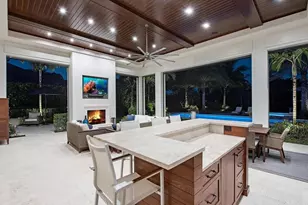 740 Banyan Blvd, Naples, FL 34102 - Photo 11