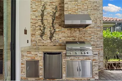 8828 Savona Ct, Naples, FL 34119 - Photo 25