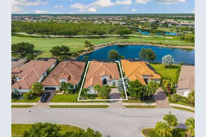 8828 Savona Ct, Naples, FL 34119 - Photo 35