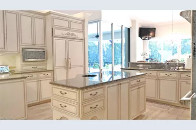 649 Bow Line Dr, Naples, FL 34103 - Photo 15