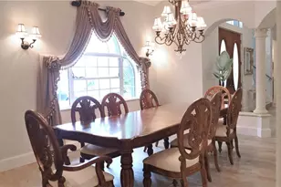 649 Bow Line Dr, Naples, FL 34103 - Photo 11