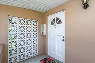 221 Cypress Way E, Naples, FL 34110 - Photo 15