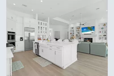 15432 Turin Dr, Naples, FL 34114 - Photo 9