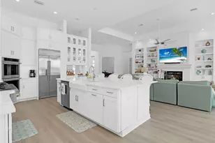 15432 Turin Dr, Naples, FL 34114 - Photo 9